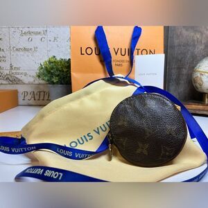 AUTHENTIC Louis Vuitton Coin Pouch